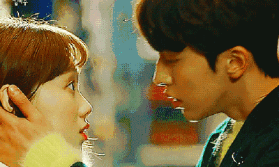 新闻列表 隆鼻,会影响接吻!3秒看真相     我的天!这想法可够怪!