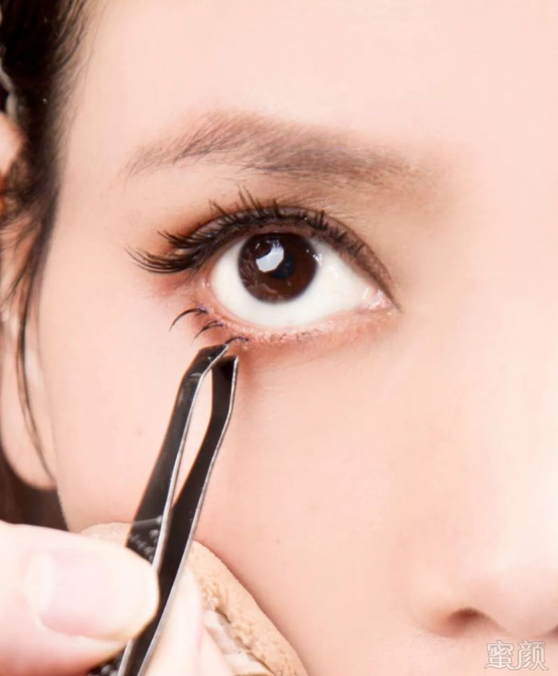 亲授五种贴假睫毛的手法!